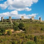 6J4ZSD-San-Gimignano-Chianti-Montalcino.jpg